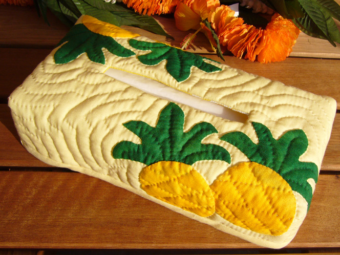 パイナップルのティッシュボックスカバー [ハワイアンキルトバッグの